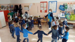 Il mondo dei Puffi_Girotondo
